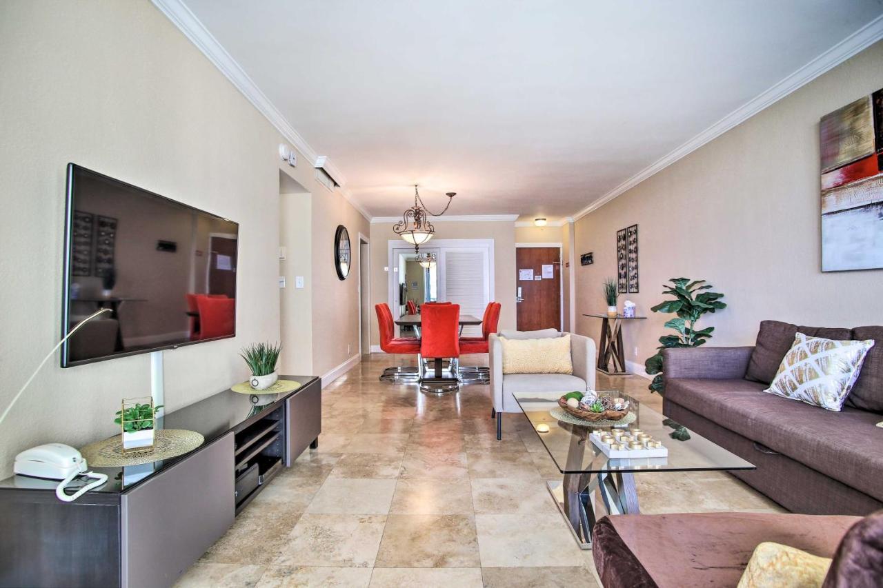 Grand Hollywood Apartment With Stunning Views! Luaran gambar