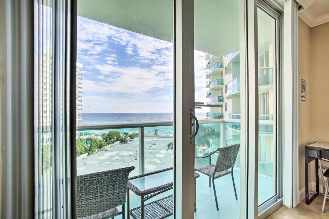 Grand Hollywood Apartment With Stunning Views! Luaran gambar