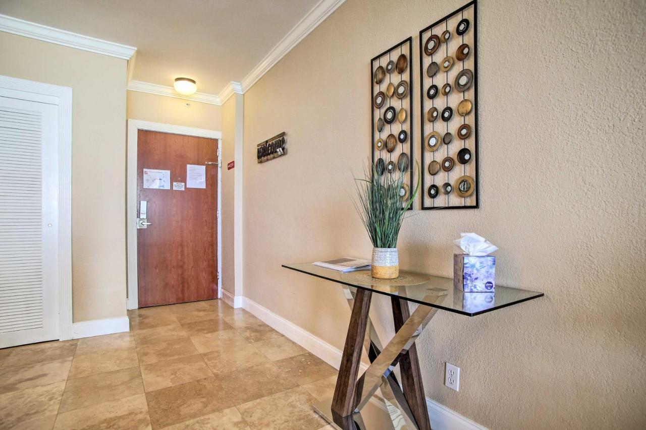 Grand Hollywood Apartment With Stunning Views! Luaran gambar
